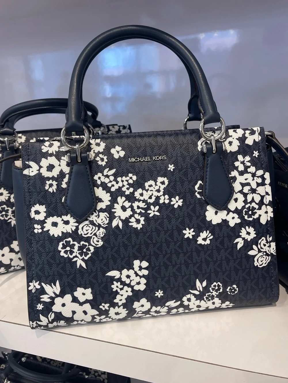 MICHAEL KORS Marilyn Md PrintedSignature Logo Satchel Crossbody  Admiral  NWT